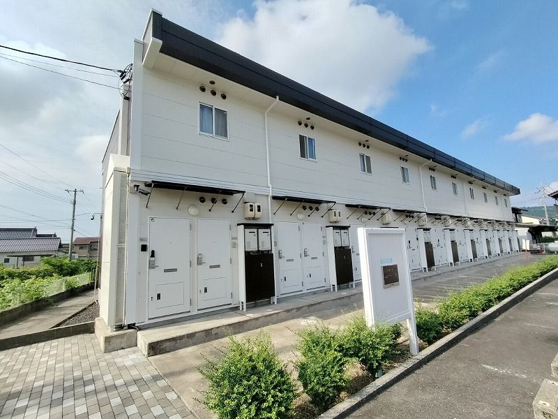 ＪＲ山陰本線 倉吉駅 徒歩13分 築23年