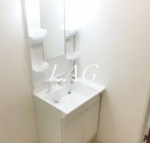 洗面設備　洗面台です。