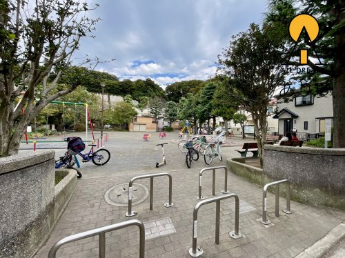 公園　根岸坂下公園（公園）まで166m