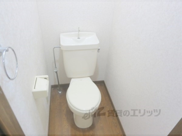 トイレ　バスとトイレも別々