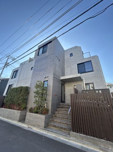小田急線 下北沢駅 徒歩9分 築7年