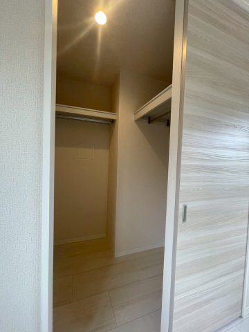 シャーメゾン安満西の町の内装写真