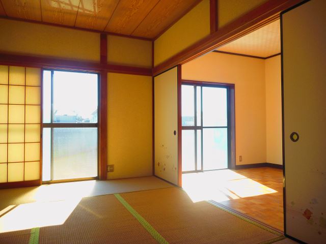 ゆたかハイツの居間写真