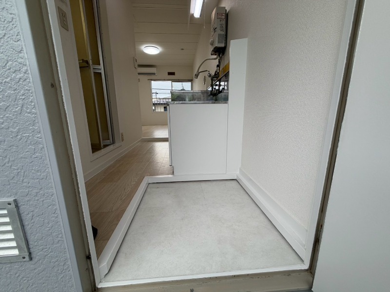 ハイツコシムラの玄関写真