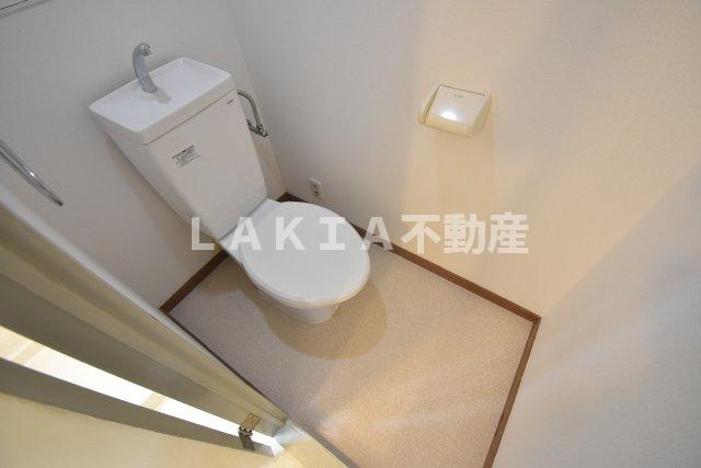 地下鉄堺筋線 扇町駅 徒歩5分 8階建 築41年のトイレ写真
