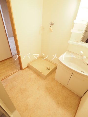 その他設備　洗濯機置場です