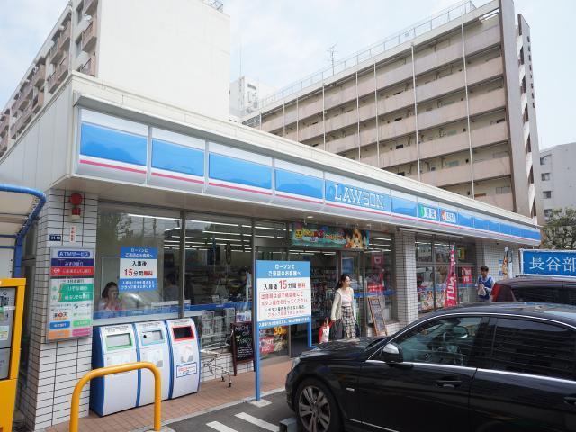 コンビニ　ローソン渋谷幡ヶ谷一丁目店（コンビニ）まで247m