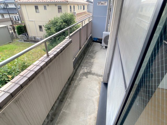バルコニー　掲載写真は空室の別部屋を掲載しております。実際のお部屋と仕様