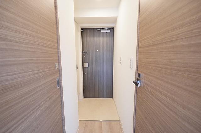 LaDouceur梅田Westの玄関写真