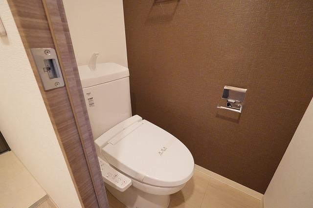 LaDouceur梅田Westのトイレ写真