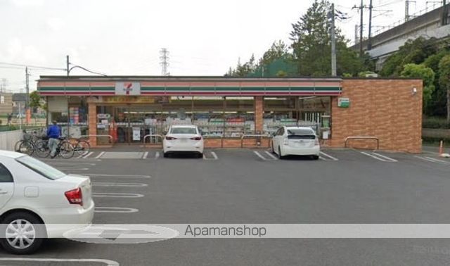 コンビニ　セブンイレブン（コンビニ）まで3705m