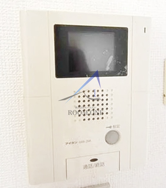 セキュリティ　モニター付きインターホンです。