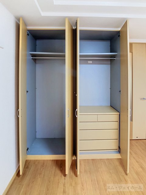 エスト クレールの玄関写真