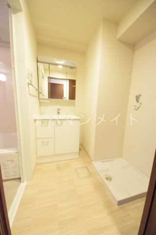 その他設備　室内洗濯機置場です