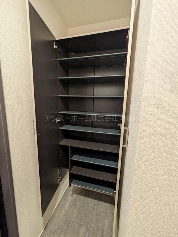 パサログランデ浜寺諏訪森IIIの内装写真