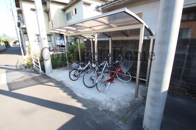 ＪＲ山陽本線 高島駅 徒歩9分 2階建 築16年の外観写真