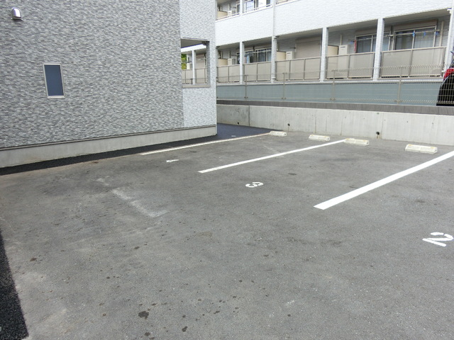 駐車場　駐車場※空き要確認