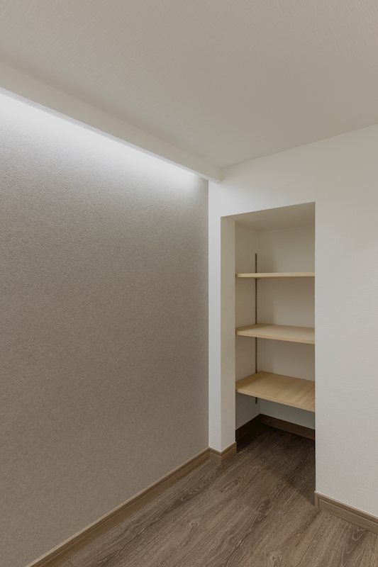 収納　*同物件、別部屋の写真です