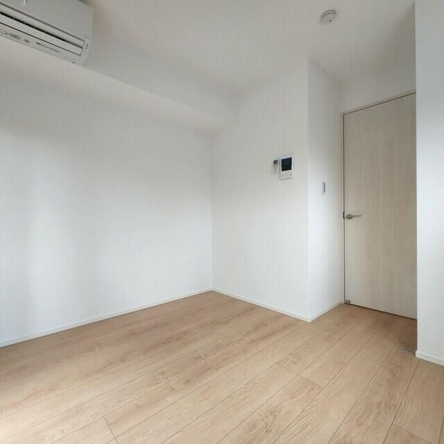 ＪＲ山手線 巣鴨駅 徒歩9分 3階建 築3年の居間写真