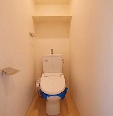 地下鉄箱崎線 呉服町駅 徒歩8分 10階建 築16年のトイレ写真