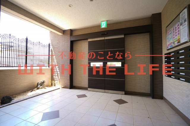 ロビー　落ち着いたロビーです
