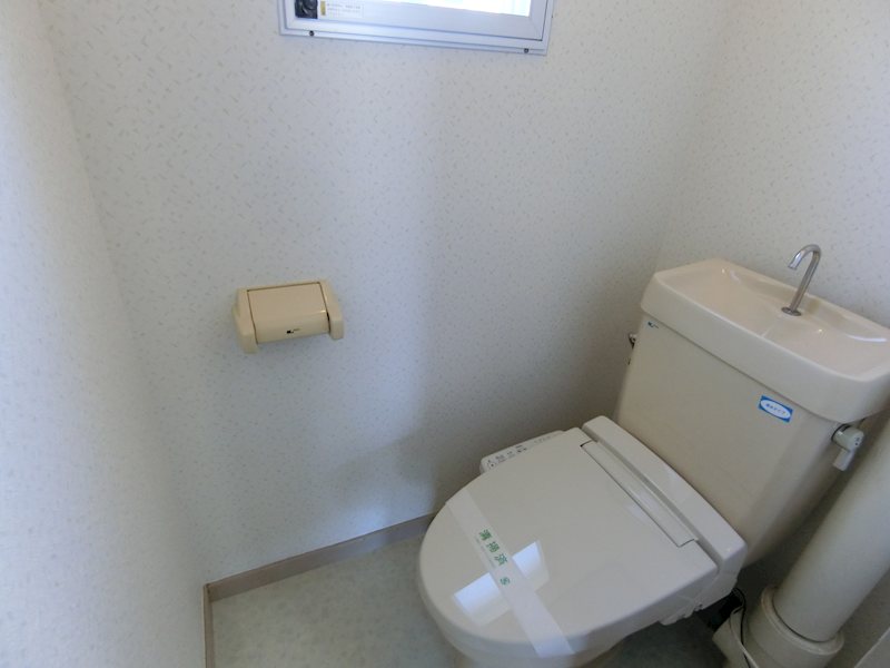 メイゾンクレーユ多摩のトイレ写真