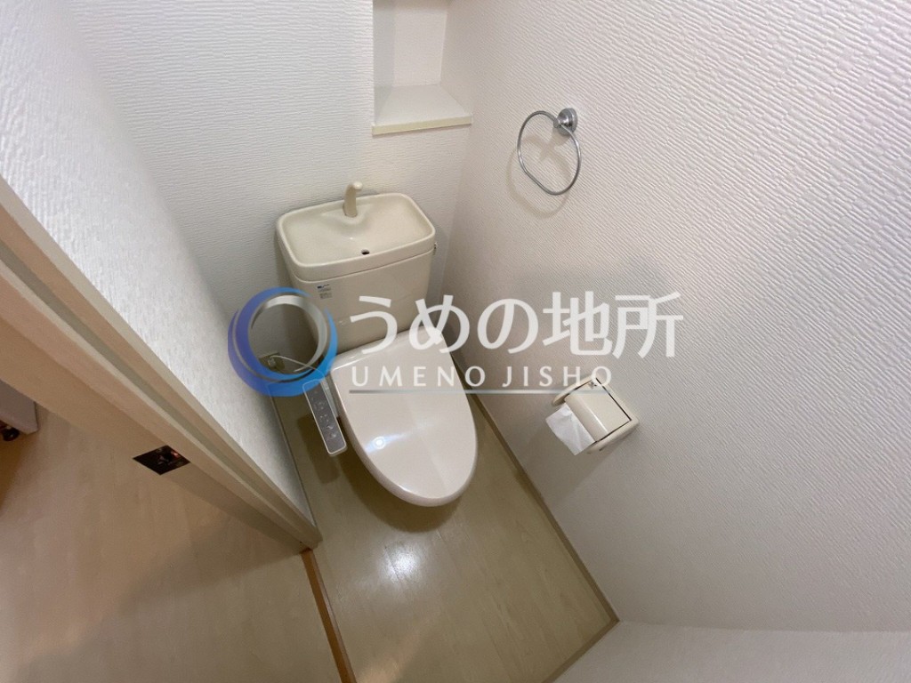 トイレ　トイレ