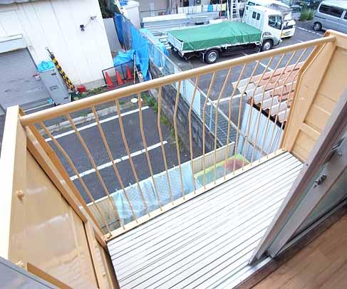 バルコニー　日当たりの良いベランダです。