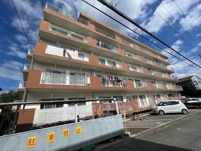 コーポ南千里の外観写真