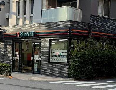 コンビニ　セブンイレブン荒川東日暮里6丁目店（コンビニ）まで89m
