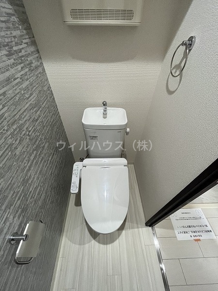 トイレ　ウォシュレット付きです！