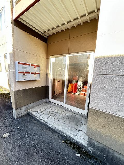 エントランス　エントランス