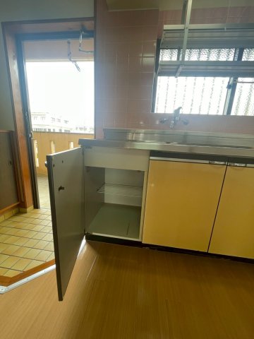 メゾンナカエの居間写真