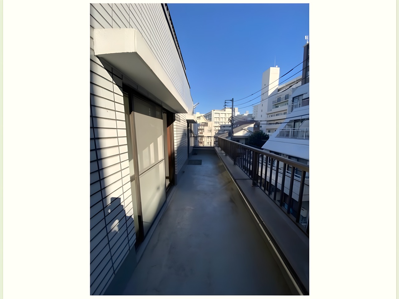バルコニー