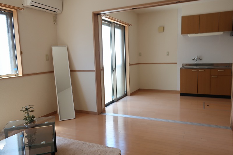 ＪＲ予讃線 多度津駅 徒歩5分 2階建 築15年の居間写真