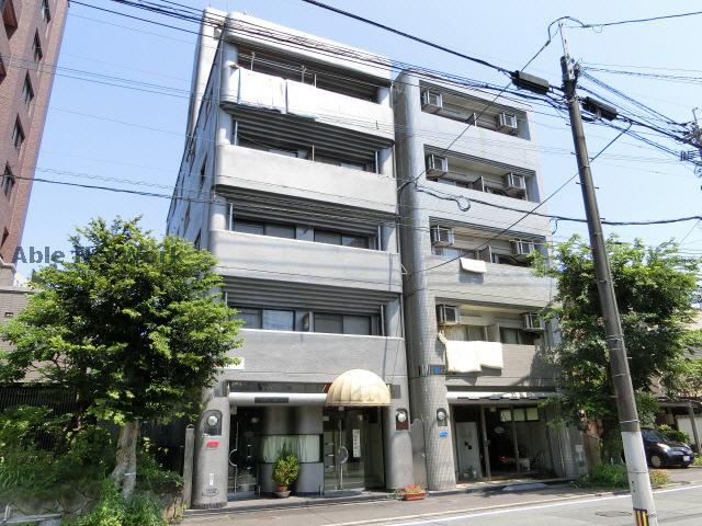【熊本市中央区新町のマンションの建物外観】