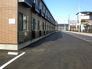 駐車場　駐車場