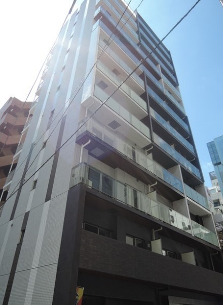 千代田区東神田のマンションの建物外観