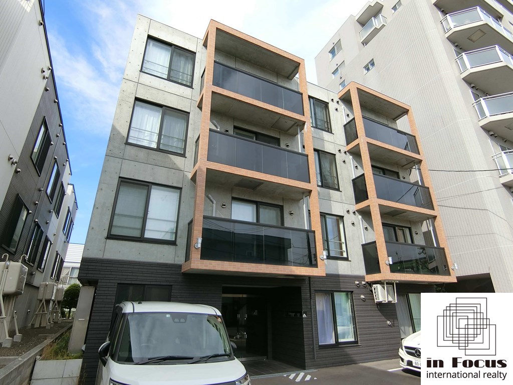 Oakmont オークモント