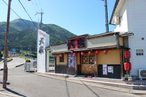 【エスポワールＴＡＹＡの飲食店】