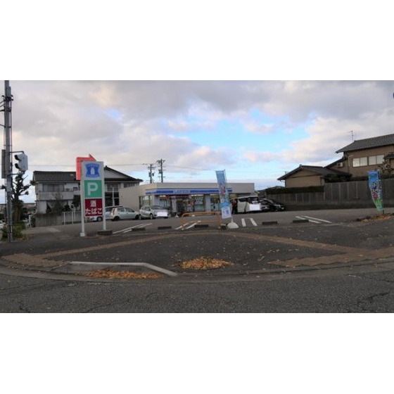 コンビニ　ローソン金沢長坂店（コンビニ）まで363m