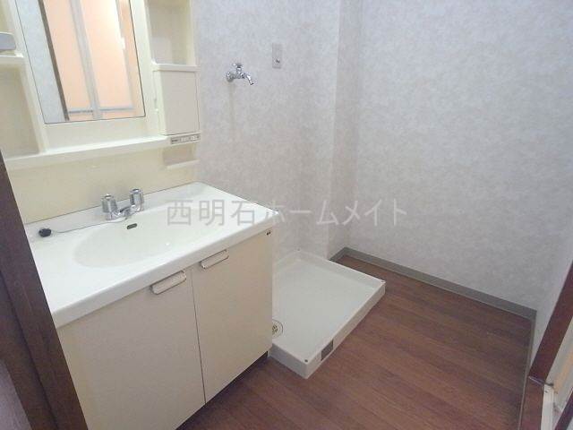 洗面設備　洗面台&洗濯機置き場