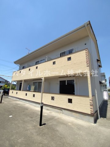 建物外観　外観は落ち着いています