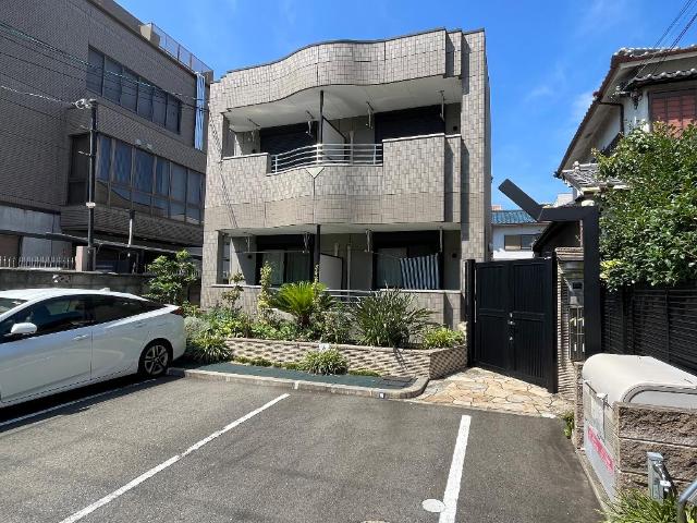 建物外観　外観写真（昼）