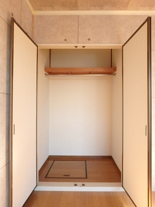 収納　図面と現状に相違がある場合には現状を優先