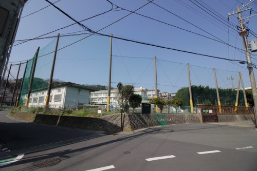 中学校　北下浦中学校（中学校）まで1647m