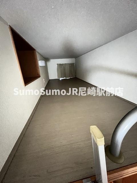 その他部屋・スペース　使い勝手のいい寝室です