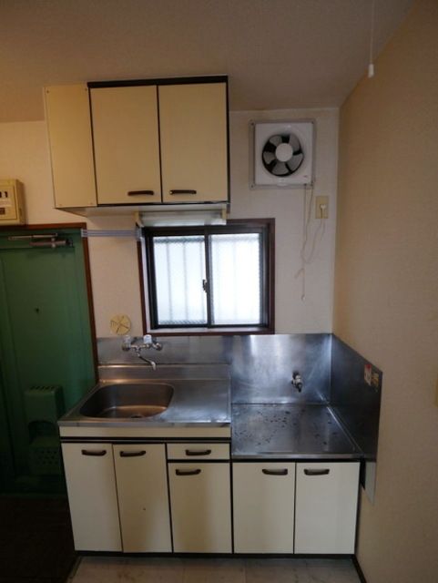 キッチン　★お部屋探しは株式会社タウンハウジング東京まで★