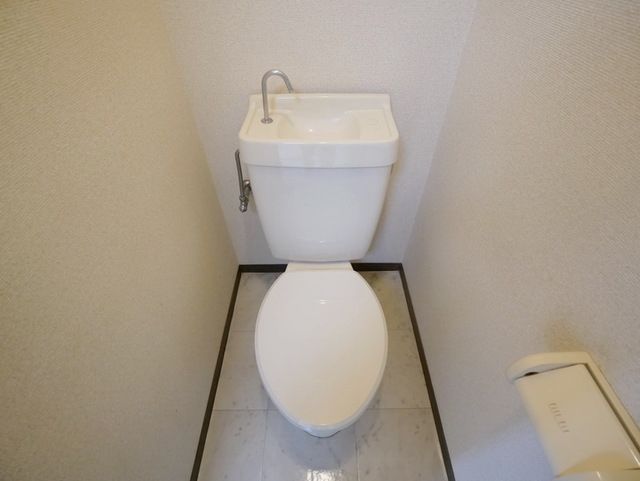 トイレ　★お部屋探しは株式会社タウンハウジング東京まで★