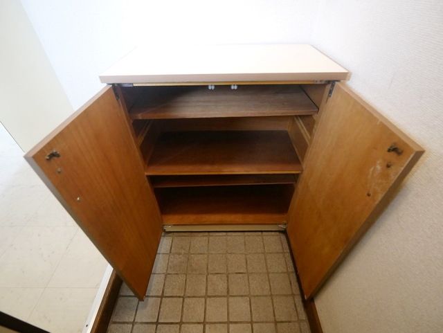 玄関　★お部屋探しは株式会社タウンハウジング東京まで★